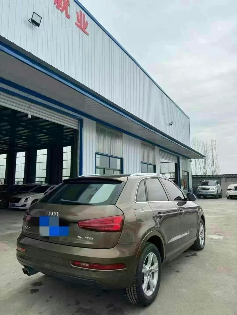 青岛17年奥迪Q38