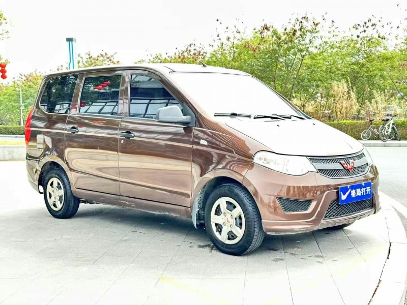 東莞21年五菱汽車宏光2