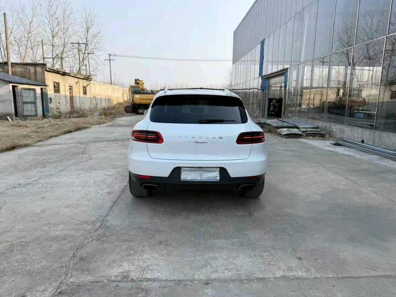 徐州15年保时捷Macan9