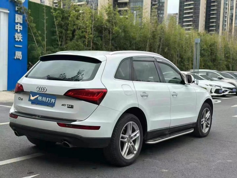 佛山17年奧迪Q58
