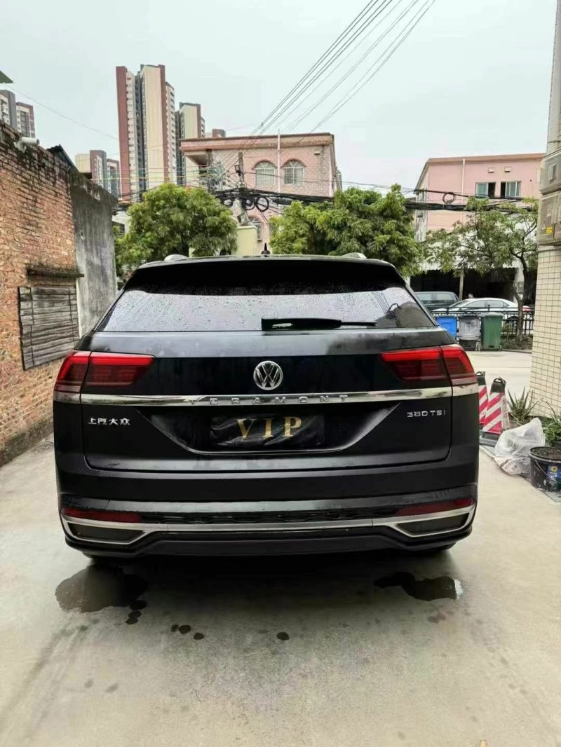 深圳19年大众途昂9