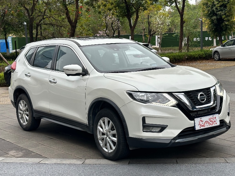 廣州20年日產奇駿2