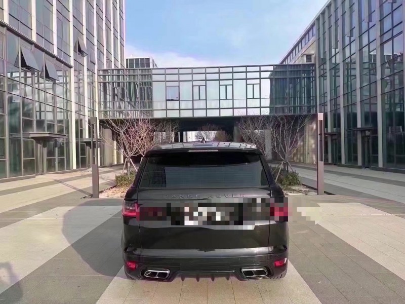 青岛18年路虎揽胜运动9