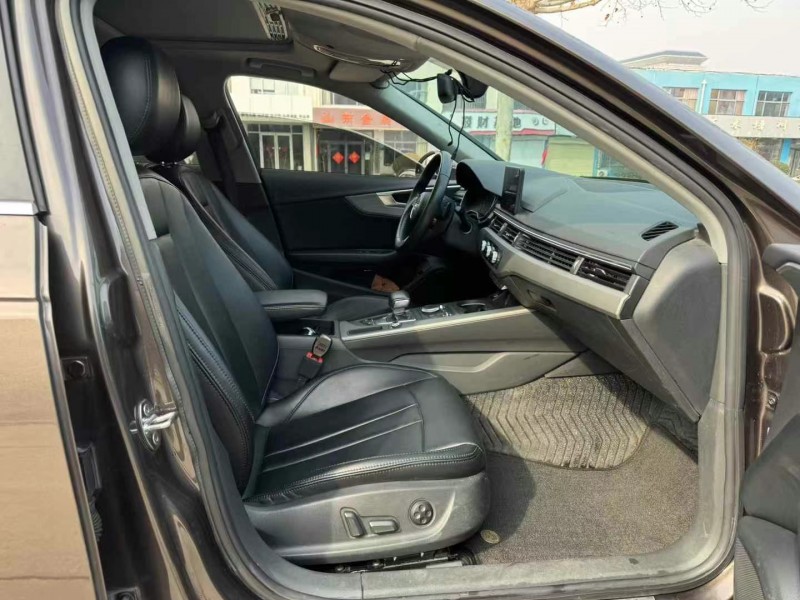 济宁18年奥迪A4L5