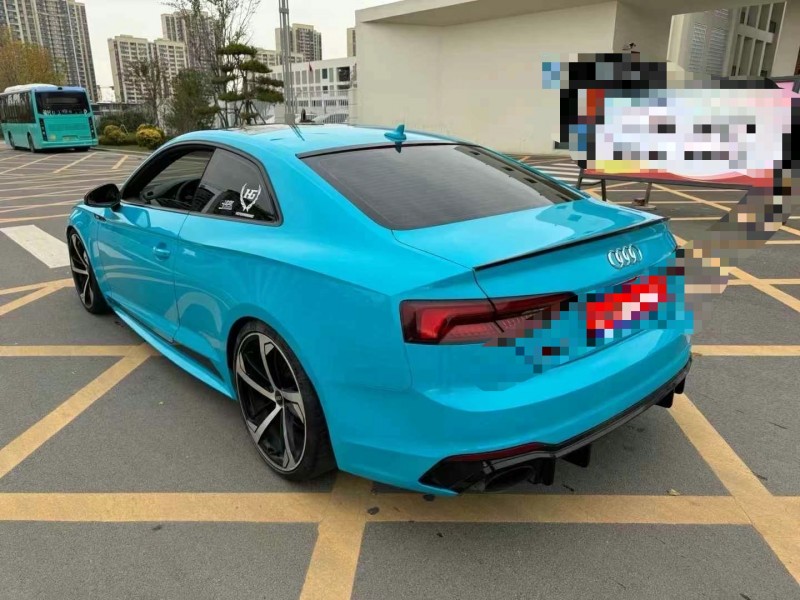 济宁19年奥迪A57