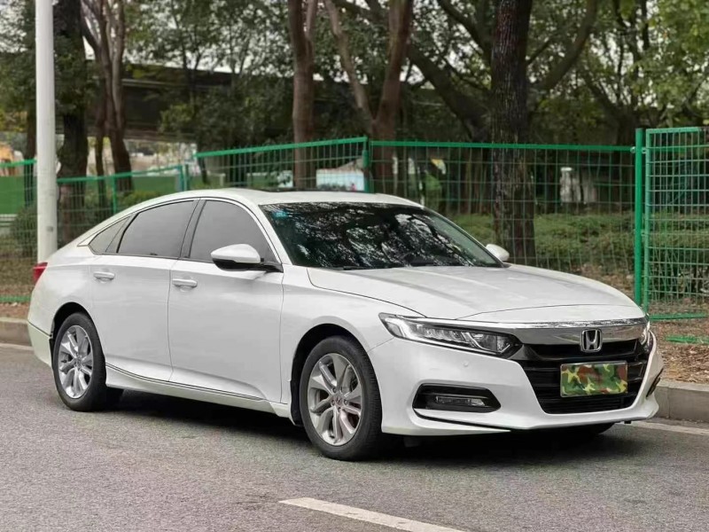 广州20年本田雅阁2