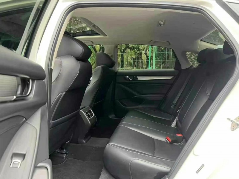 广州20年本田雅阁8