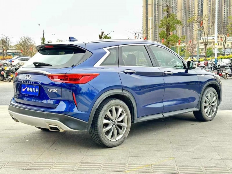 東莞20年英菲尼迪QX507