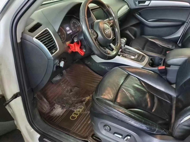 济宁14年奥迪Q55