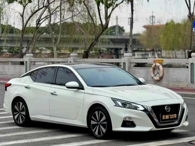 東莞22年日產天籟2