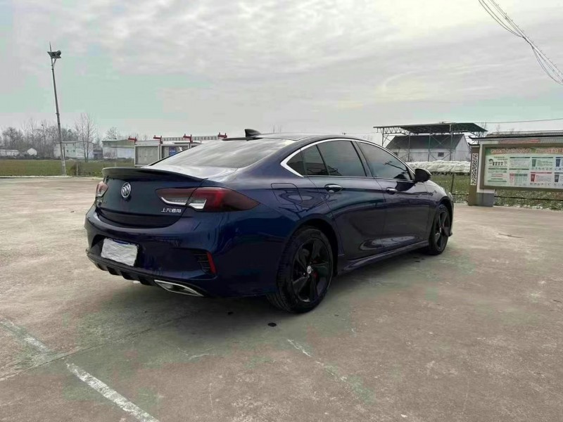 徐州21年别克君威4