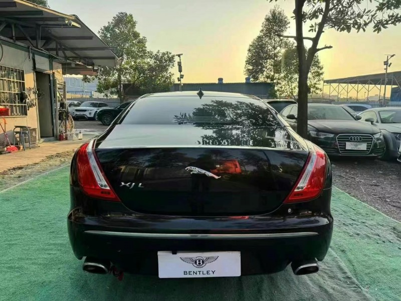 广州13年捷豹XJL9