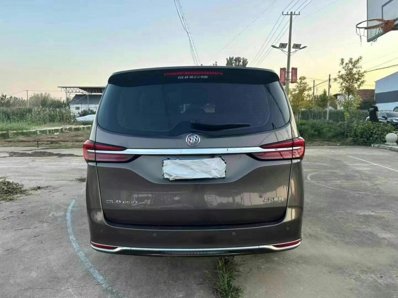 徐州21年别克GL86