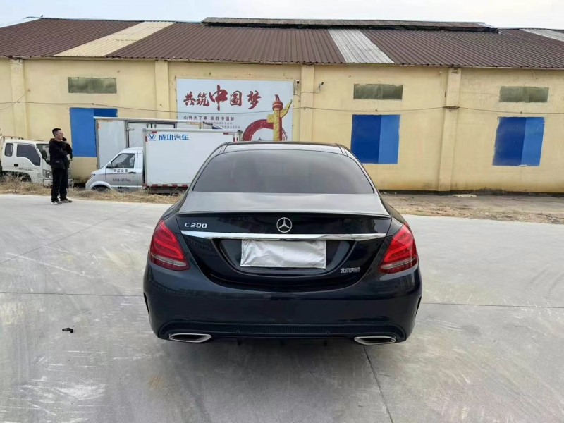 徐州17年奔驰C9