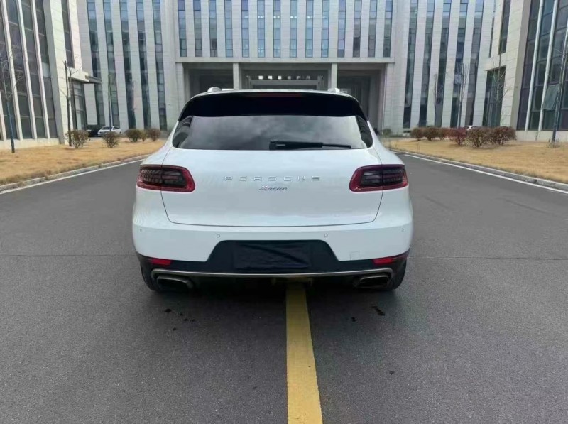棗莊16年保時捷Macan9