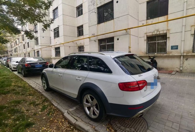 济宁15年奥迪A4L7