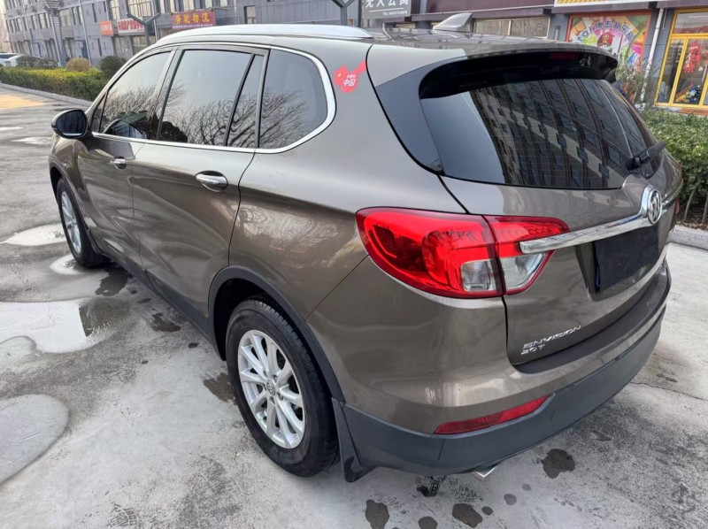 济宁17年别克昂科威7