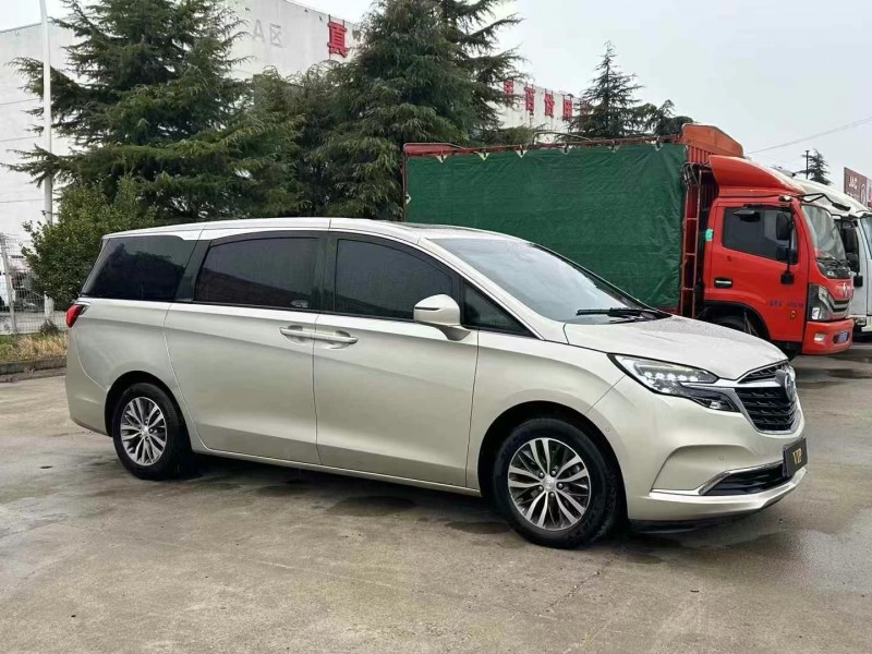 徐州20年别克GL82