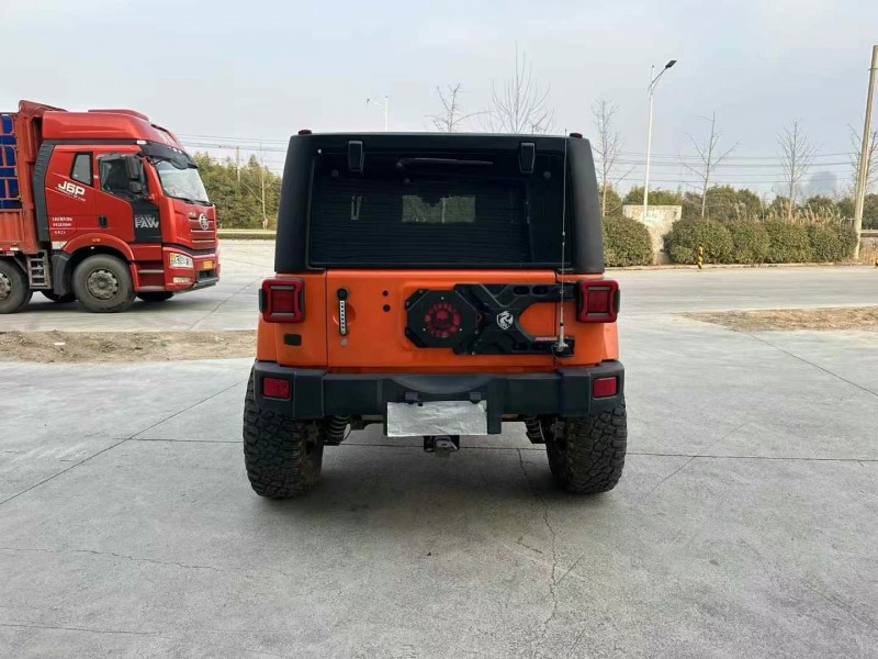 徐州12年Jeep牧馬人9