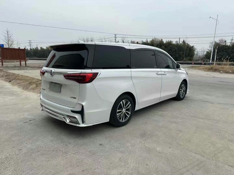 徐州21年别克GL87