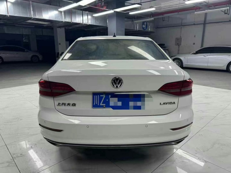 成都20年大眾朗逸2