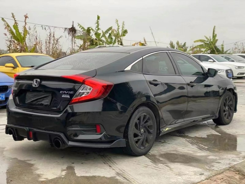 广州18年本田思域5