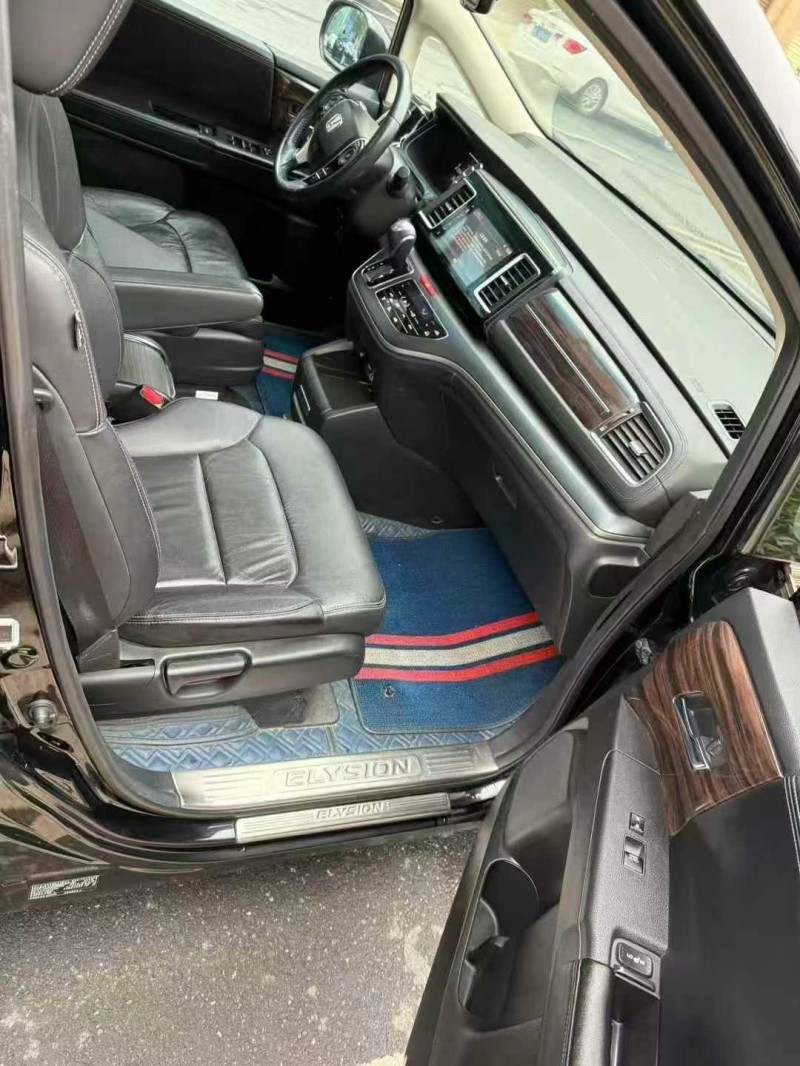 邵阳18年本田艾力绅3