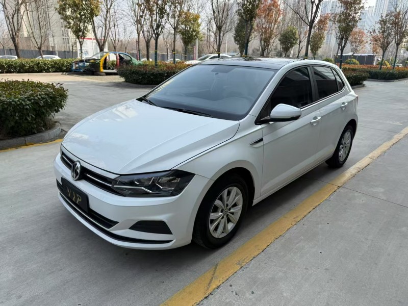 济宁21年大众polo3