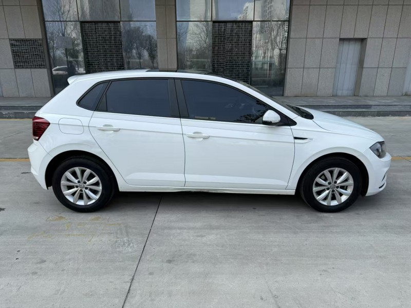 济宁21年大众polo7