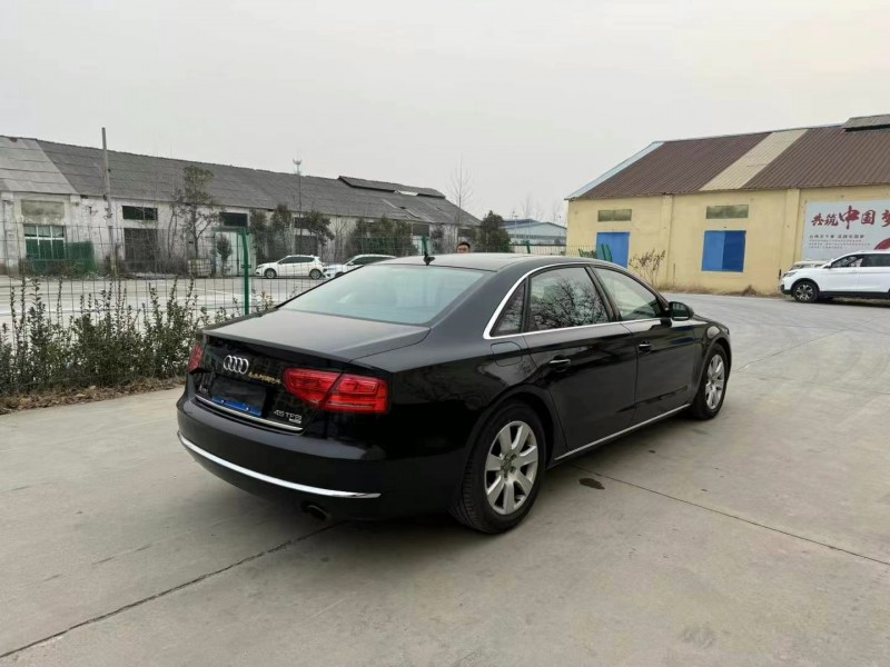 徐州14年奥迪A8L3