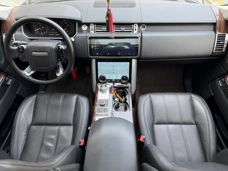 济宁14年路虎揽胜行政5