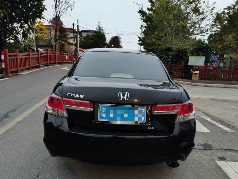 广州11年本田雅阁5