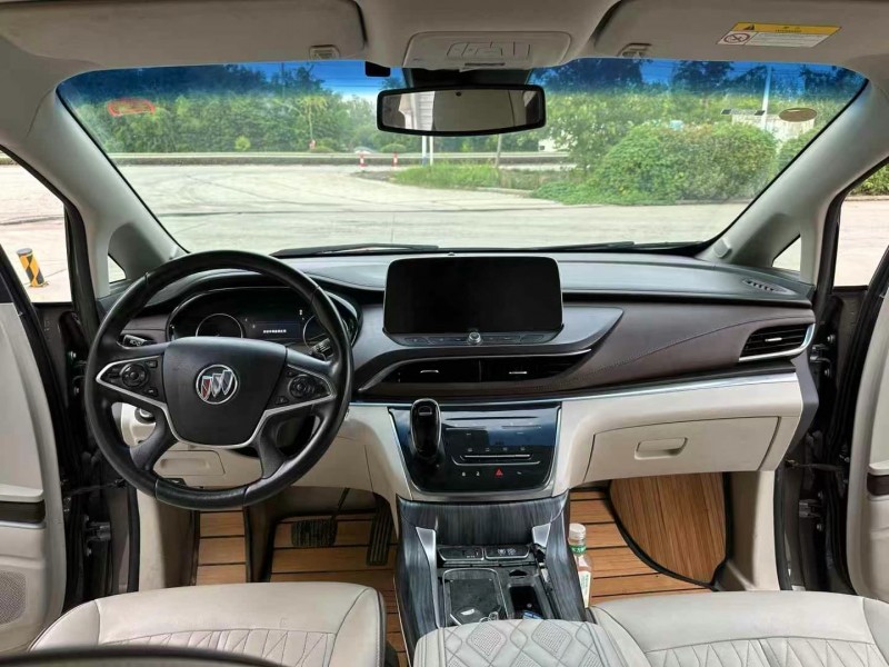 徐州21年别克GL85