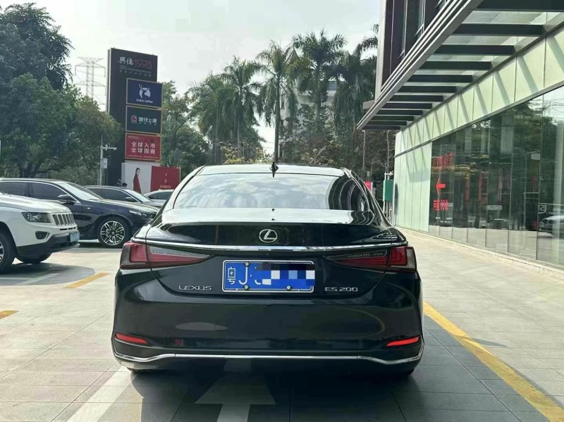 深圳18年雷克薩斯ES9