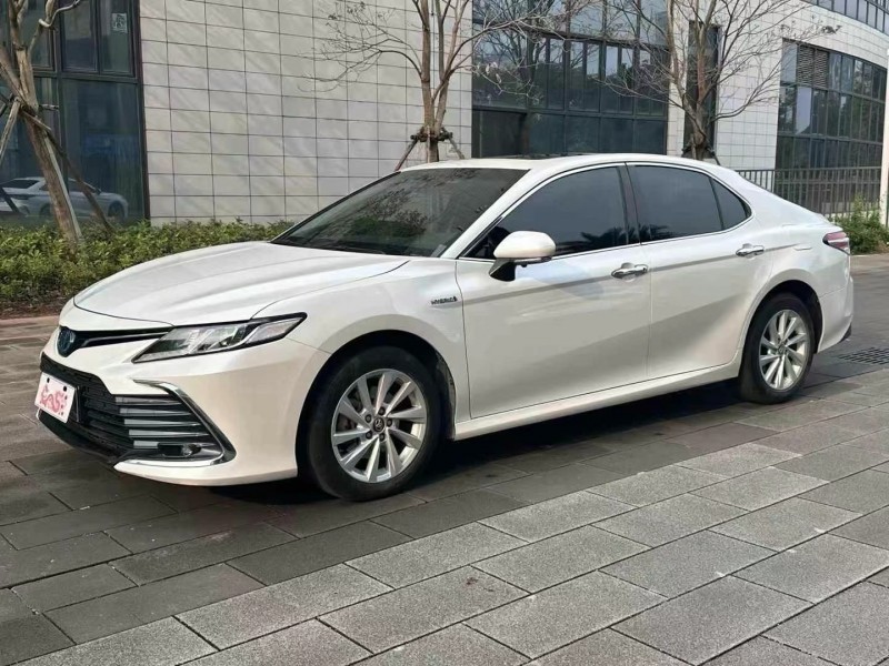 广州21年丰田凯美瑞3