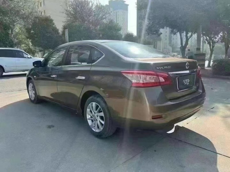 濟寧14年日產軒逸7