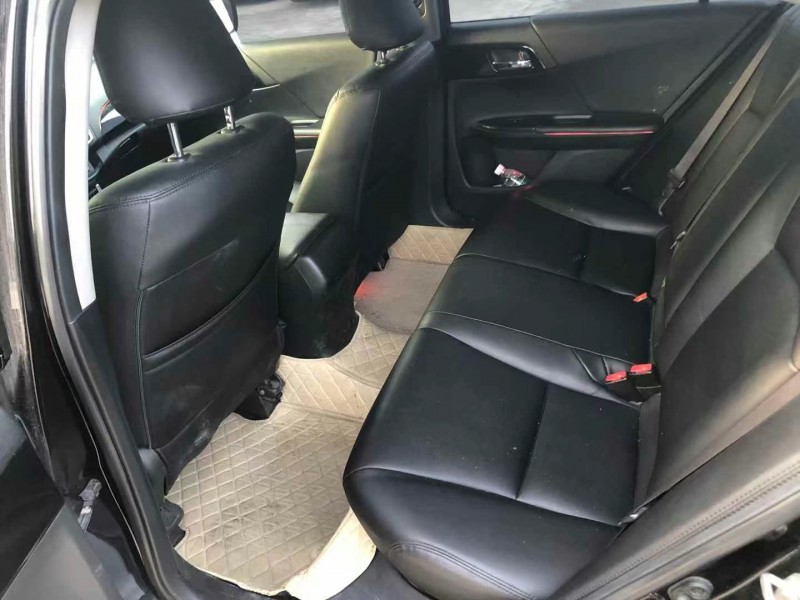 广州18年本田雅阁4