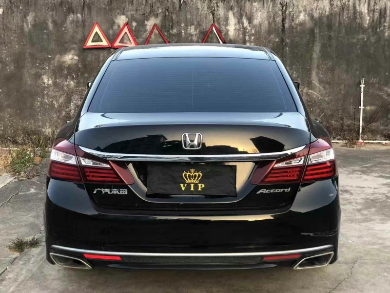 广州18年本田雅阁6