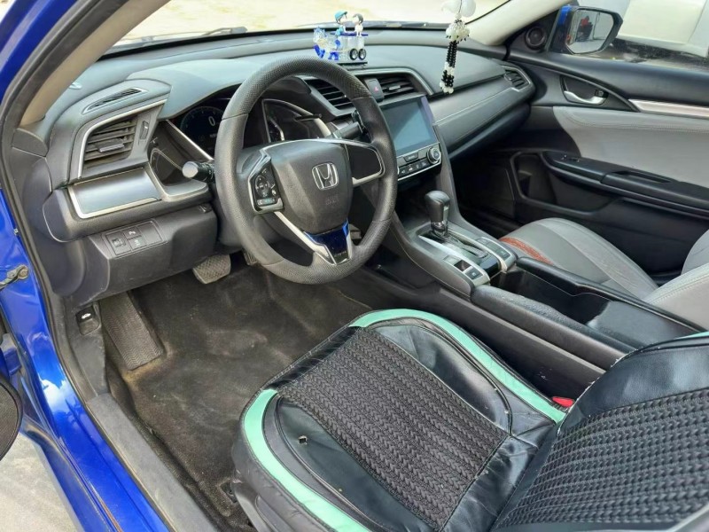 广州17年本田思域3