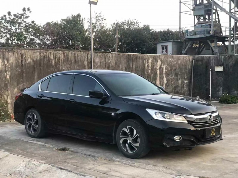 广州17年本田思域6