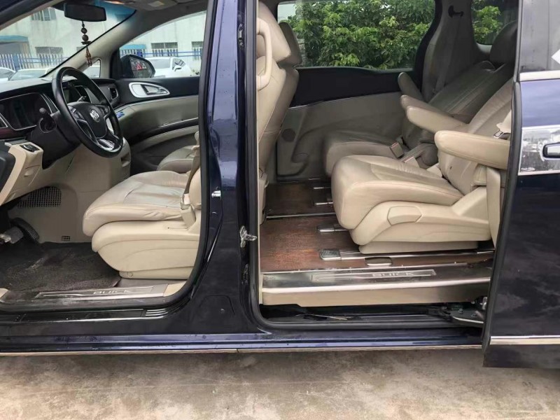 广州17年别克GL87