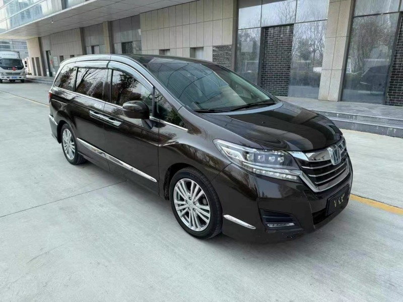 济宁16年本田艾力绅2