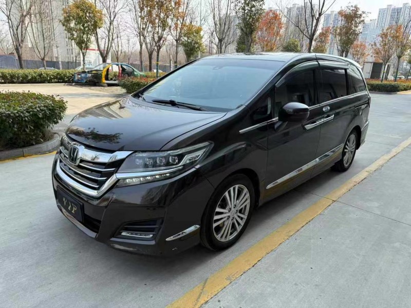 济宁16年本田艾力绅3