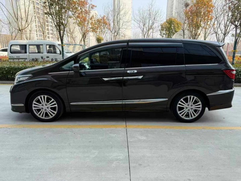 济宁16年本田艾力绅7