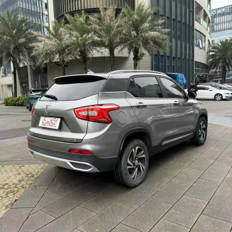 佛山18年寶駿5102
