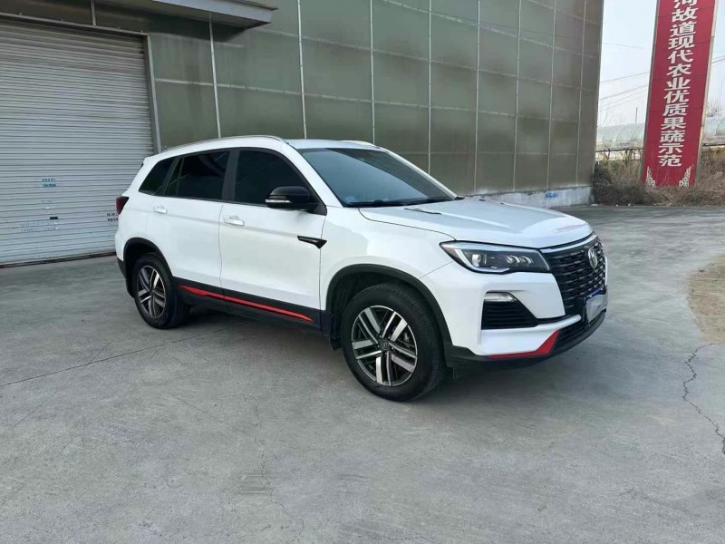 徐州22年長安汽車CS752