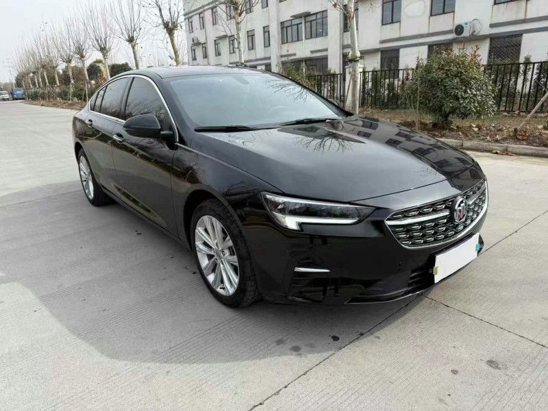 徐州22年别克君威3