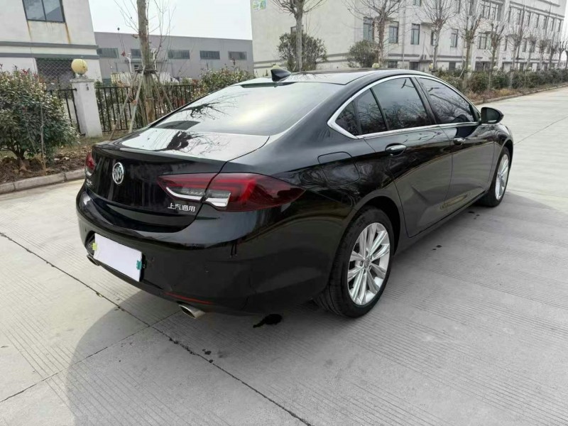 徐州22年别克君威4