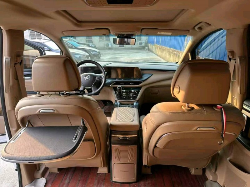 徐州21年别克GL84