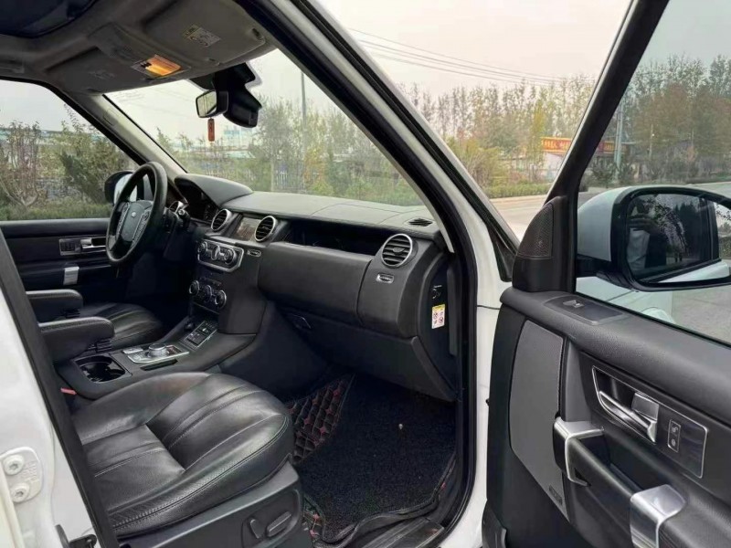 东营16年路虎发现4